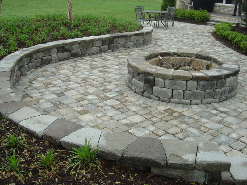 Jolly Lawncare Paver Patio Firepit, Can You Put Fire Pit On Pavers